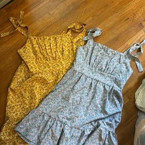 2 dresses size xs but fit anyone